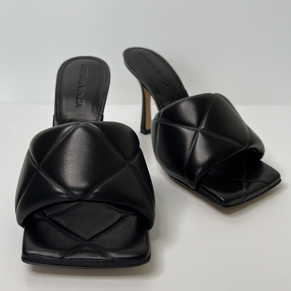 Bottega Veneta Shoes - Bottega Veneta Lido Size 36 in Black
